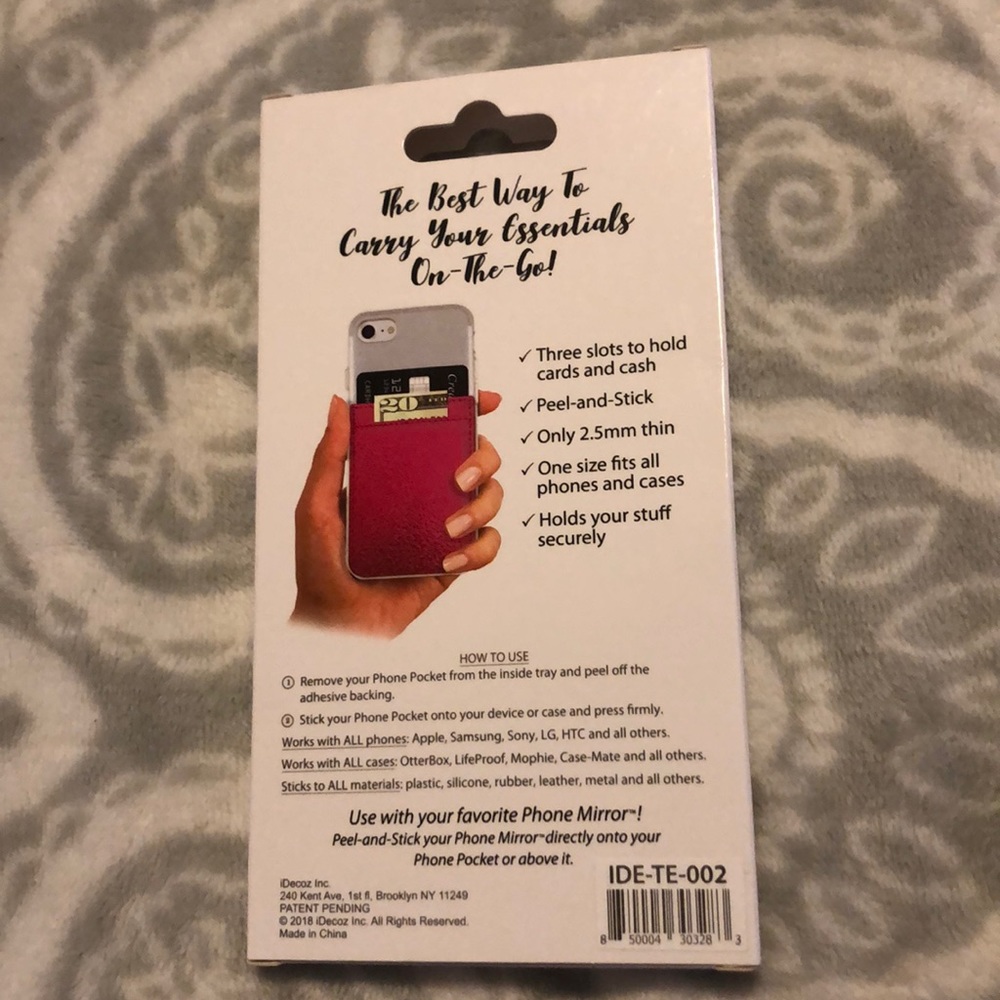 iDecoz 3-slot Phone Pocket in Gold SOLD - Picture 4 of 4
